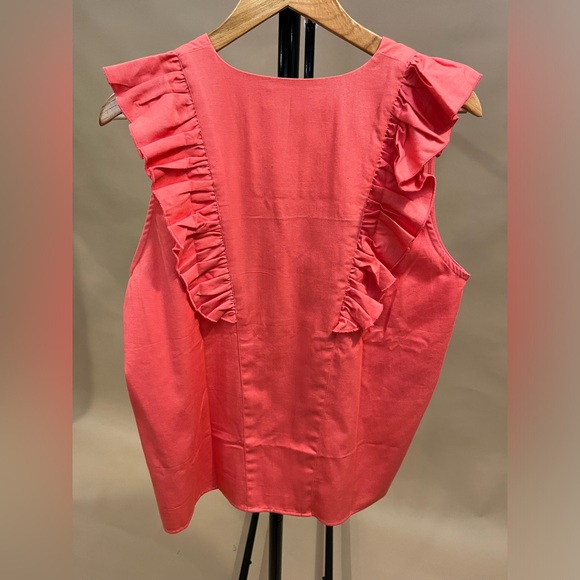 WVN ruffled sleeveless top - Picture 4 of 5